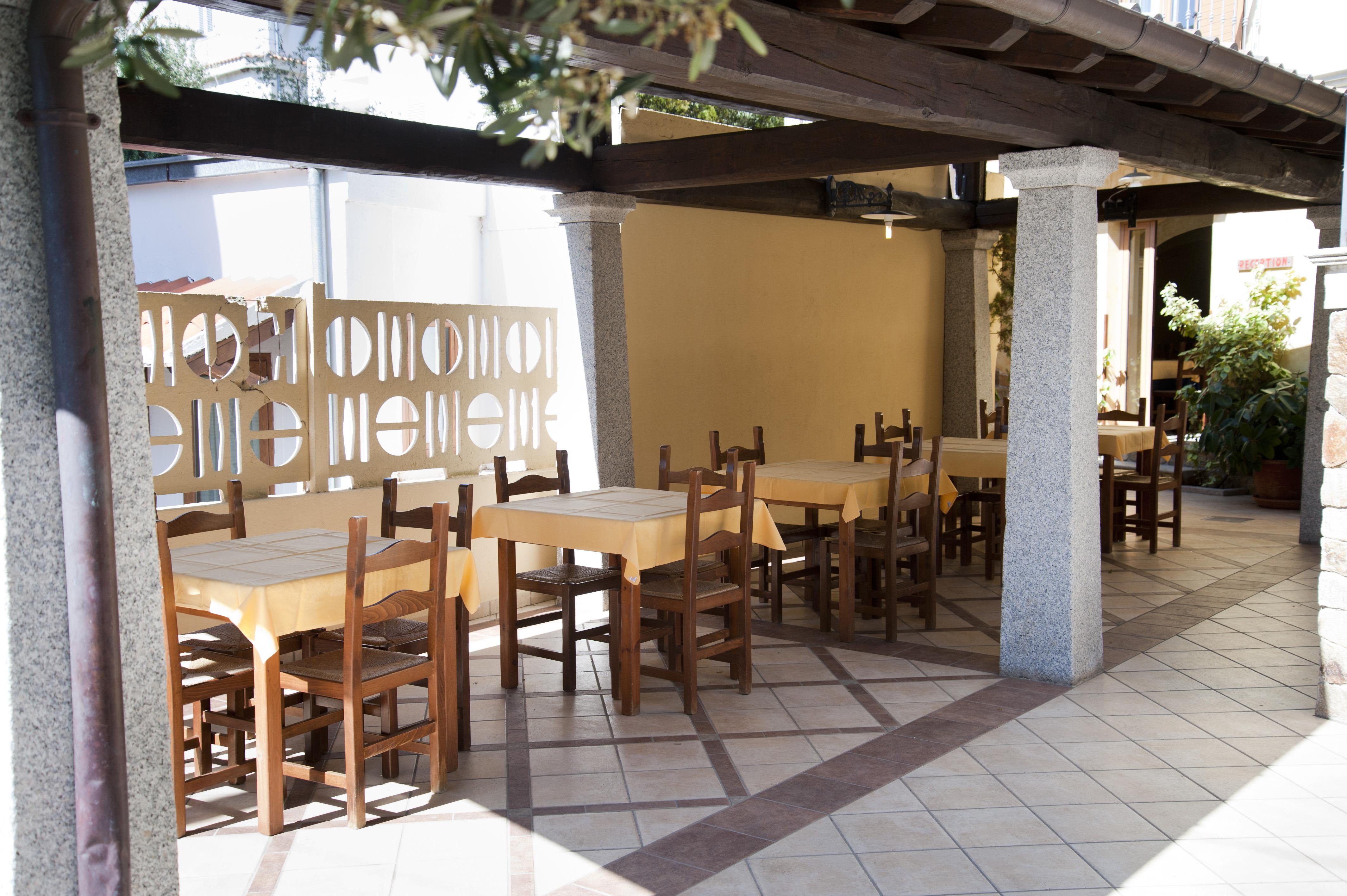 Hotel San Francisco Cala Gonone Exterior foto